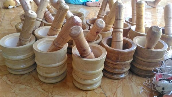 JUAL LUMPANG DAN ALU/ALAT TUMBUK DARI KAYU MAHONI MURAH KLATEN